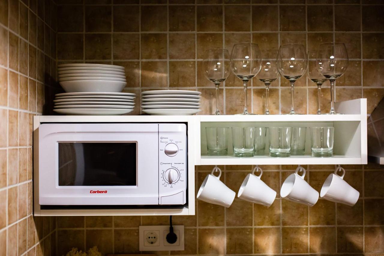 Apartamentos Puente De La Juderia แอร์วาส ภายนอก รูปภาพ