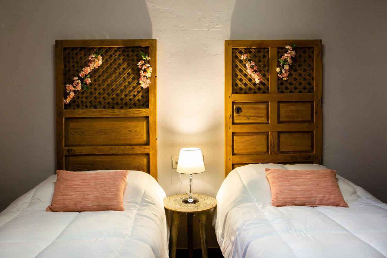Apartamentos Puente De La Juderia แอร์วาส ภายนอก รูปภาพ