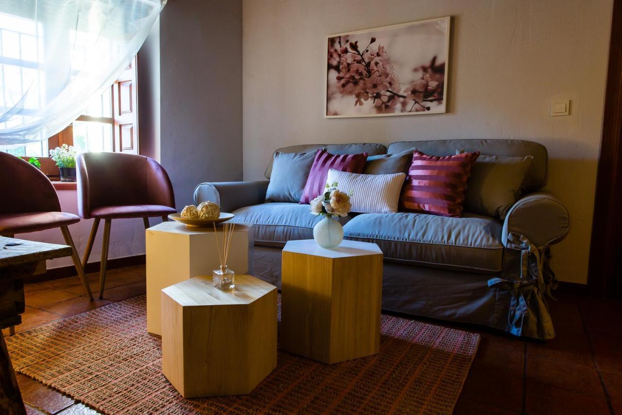 Apartamentos Puente De La Juderia แอร์วาส ภายนอก รูปภาพ