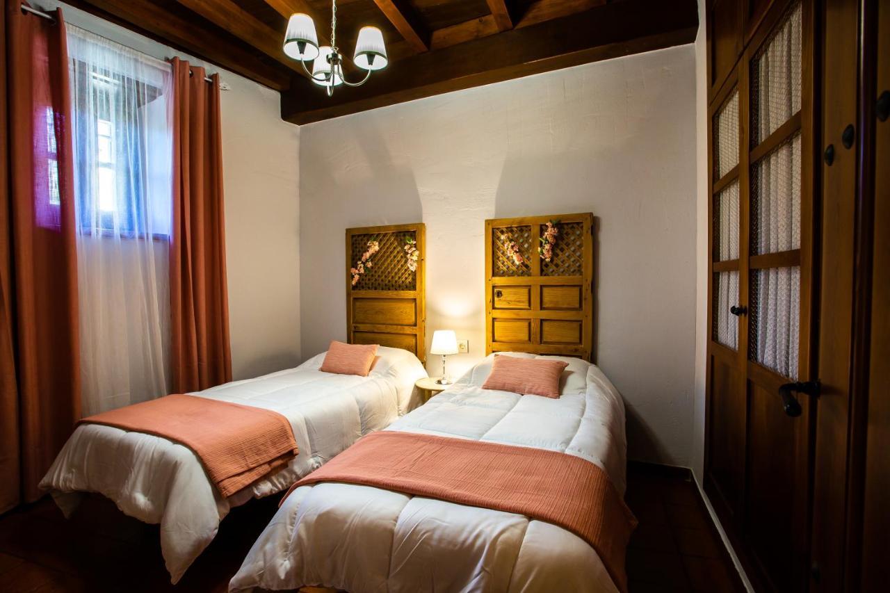 Apartamentos Puente De La Juderia แอร์วาส ภายนอก รูปภาพ