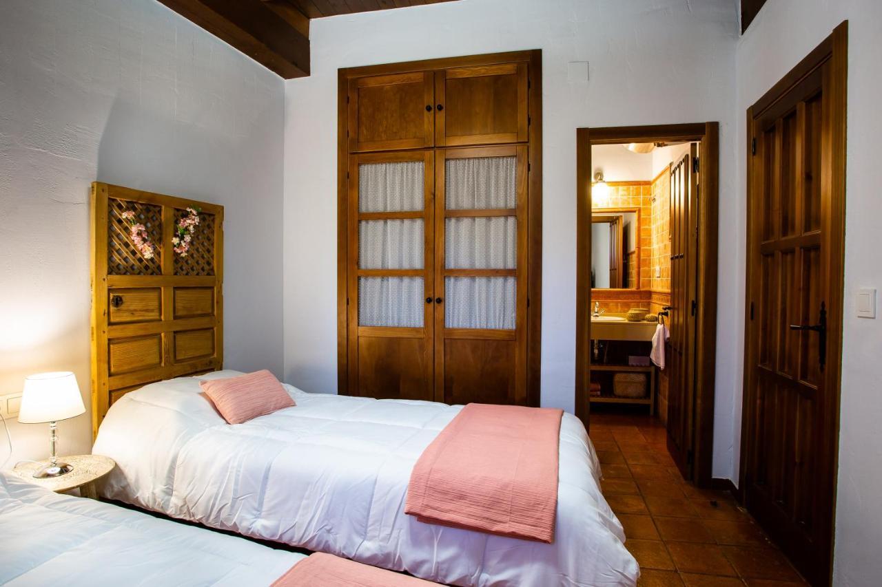 Apartamentos Puente De La Juderia แอร์วาส ภายนอก รูปภาพ