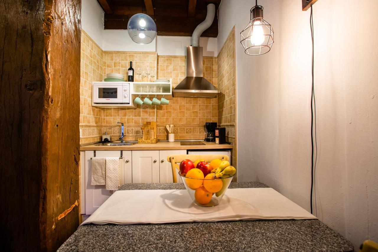 Apartamentos Puente De La Juderia แอร์วาส ภายนอก รูปภาพ